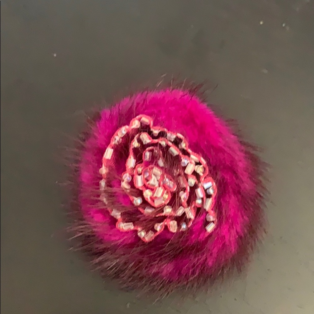 One of a kind! BNWOT Rabbit Fur Beaded Brooch